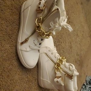 JustFab Shoes - Sneakers JustFab Shoes - Sneakers